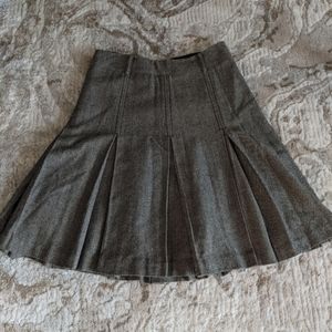 Women's Eddie Bauer skirt size 6